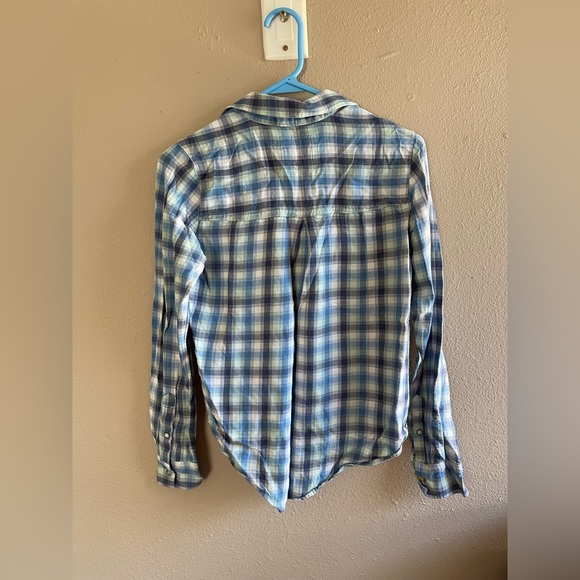 Light blue plaid American Eagle button up, light cotton size XS NWOT - Picture 3 of 3